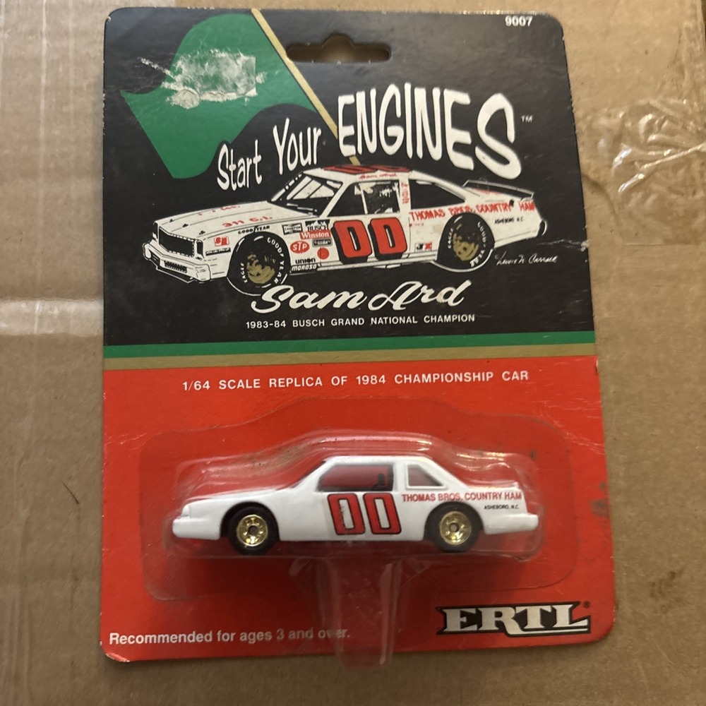 1/64‎ ERTL SAM ARD/#00 THOMAS BROS. COUNTRY HAMS OLDS GRAND NATIONAL CHAMP 83&84
